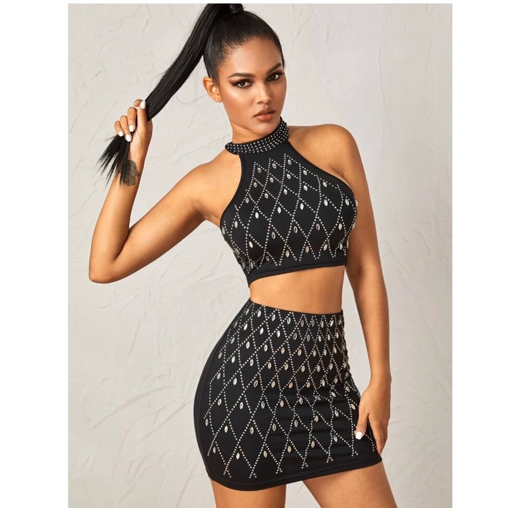 5⭐️ Jeisha Beaded Skirt Set - Picture 3 of 8